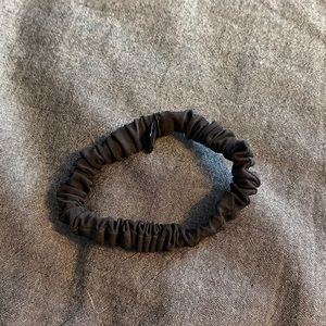 Lululemon hair tie